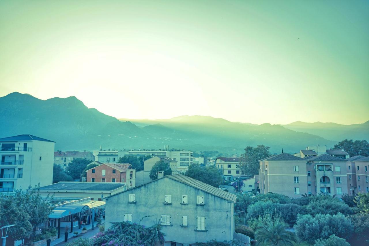 Studio Cosy Les Pieds Dans L'Eau, Climatise, Parking Prive, Vue Montagne サン・ニコラオ エクステリア 写真